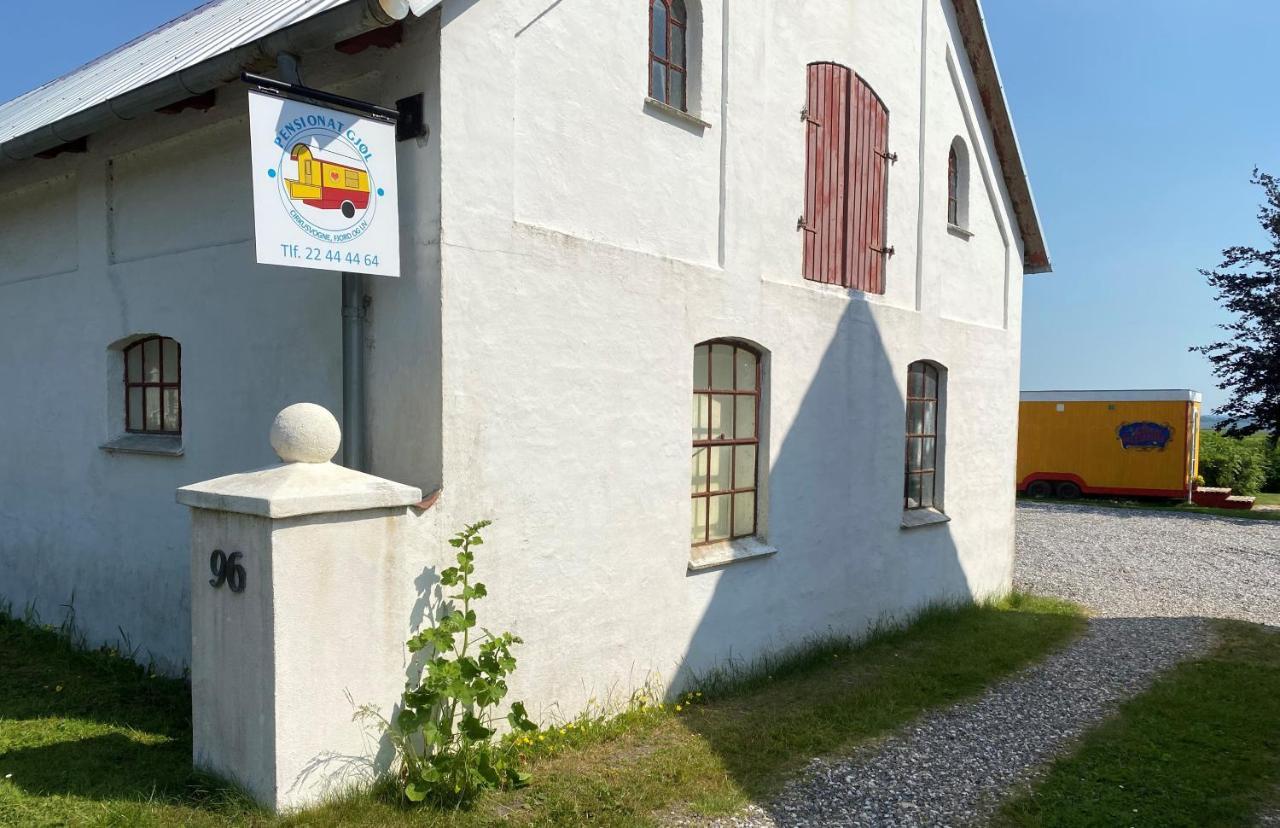 Guesthouse Gjoel Gjol Экстерьер фото