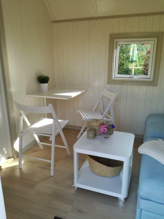 Guesthouse Gjoel Gjol Экстерьер фото